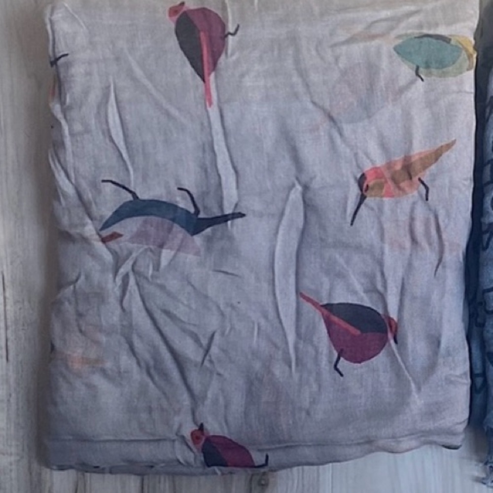 Marc Jacob’s bird scarf